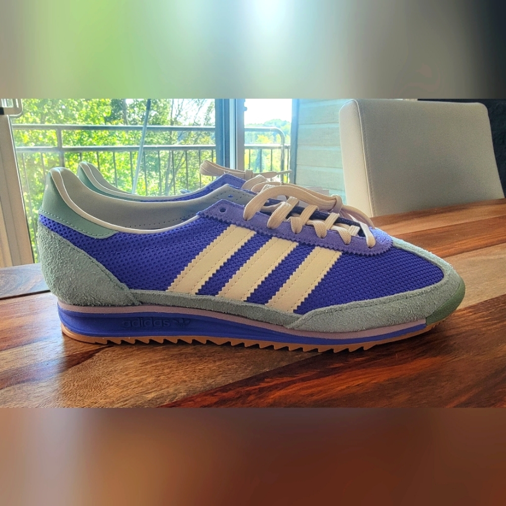 Adidas SL72 OG W size 8US / F40